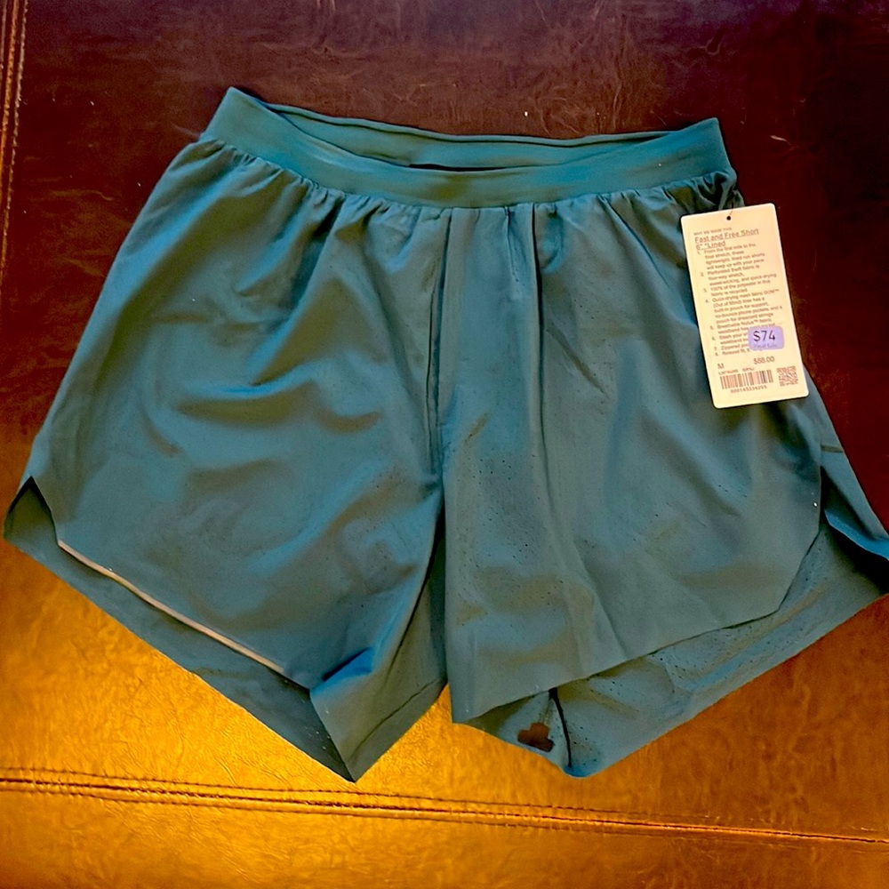 Lulu lemon men’s fast and free lined 6” short new with tags